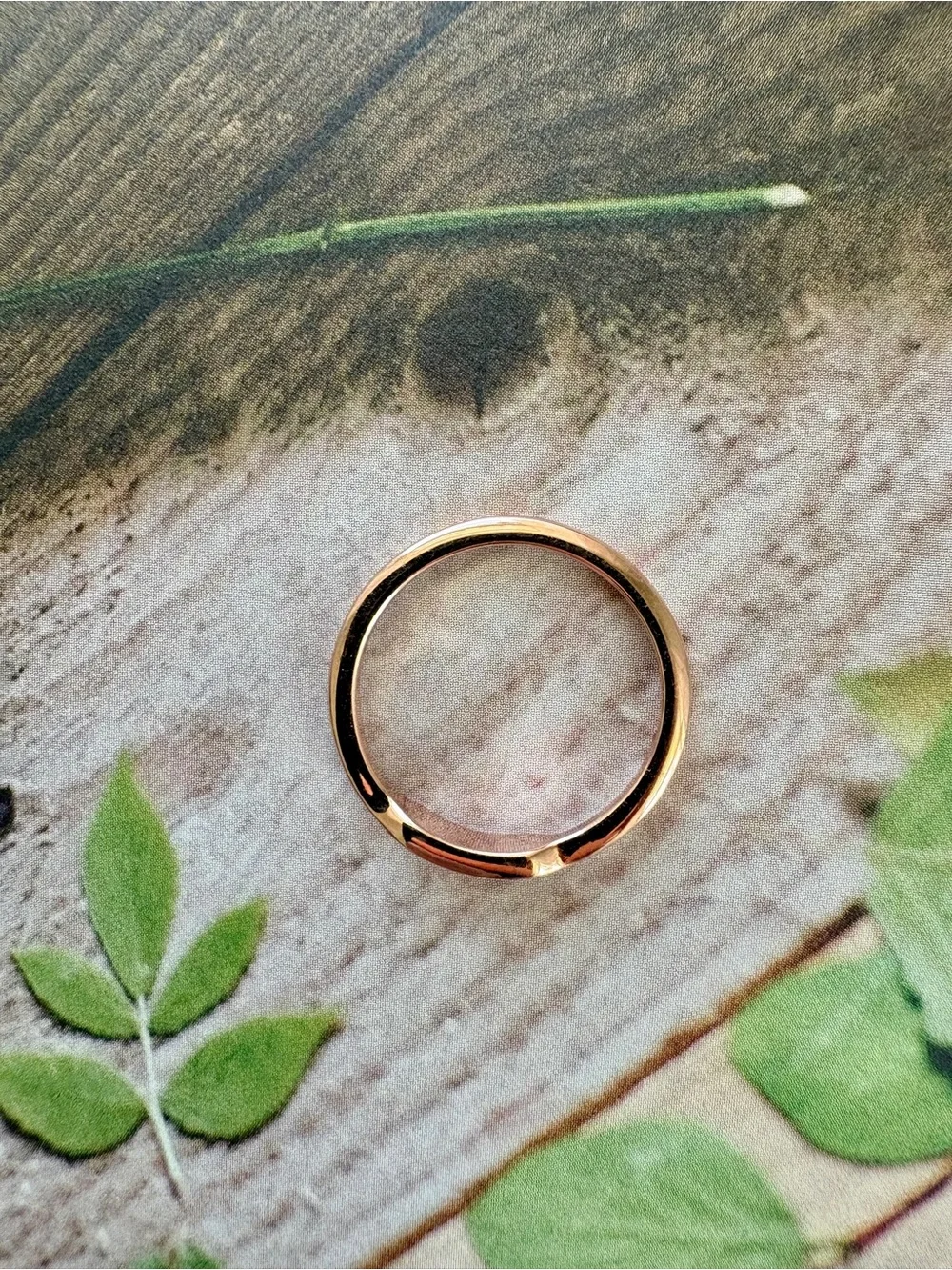 Gold Women’s Ring XOXO Size 8